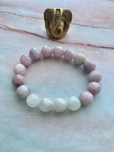 Load image into Gallery viewer, Moonstone and Kunzite Healing Crystal Bracelet