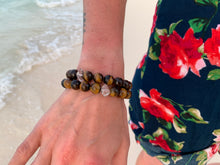 Load image into Gallery viewer, Tiger Eye &amp; Herkimer Diamond Healing Crystals Bracelet