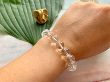 Load image into Gallery viewer, Quartz Gemstone Healing Crystal Bracelet