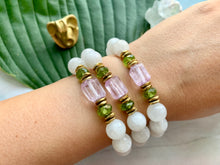 Load image into Gallery viewer, Kunzite Moonstone Peridot Healing Crystal Bracelet
