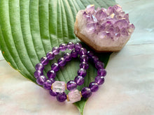 Load image into Gallery viewer, 10mm Faceted Amethyst and Raw Lavender Kunzite Healing Crystal Bracelet
