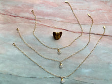 Load image into Gallery viewer, Moonstone Healing Crystal Gold Filled Heart Choker Necklace