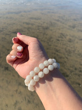 Load image into Gallery viewer, Moonstone Healing Crystal Bracelet