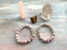 Load image into Gallery viewer, Moonstone and Kunzite Healing Crystal Bracelet