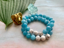 Load image into Gallery viewer, Aquamarine &amp; Howlite Healing Crystals Gemstone Bracelet