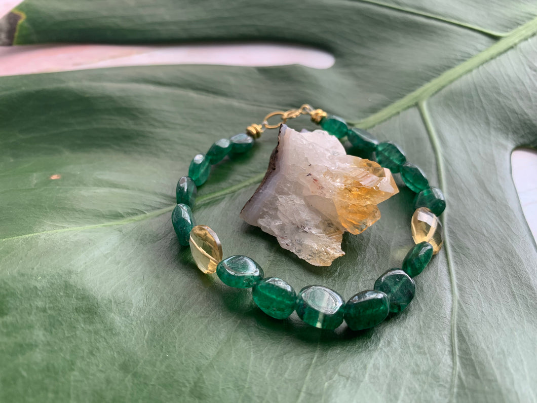 Green Strawberry Quartz Healing Crystal Gemstone Beads Gold Bracelet