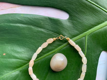 Load image into Gallery viewer, Yellow Quartz Gemstone Gold Elephant Charm Bracelet