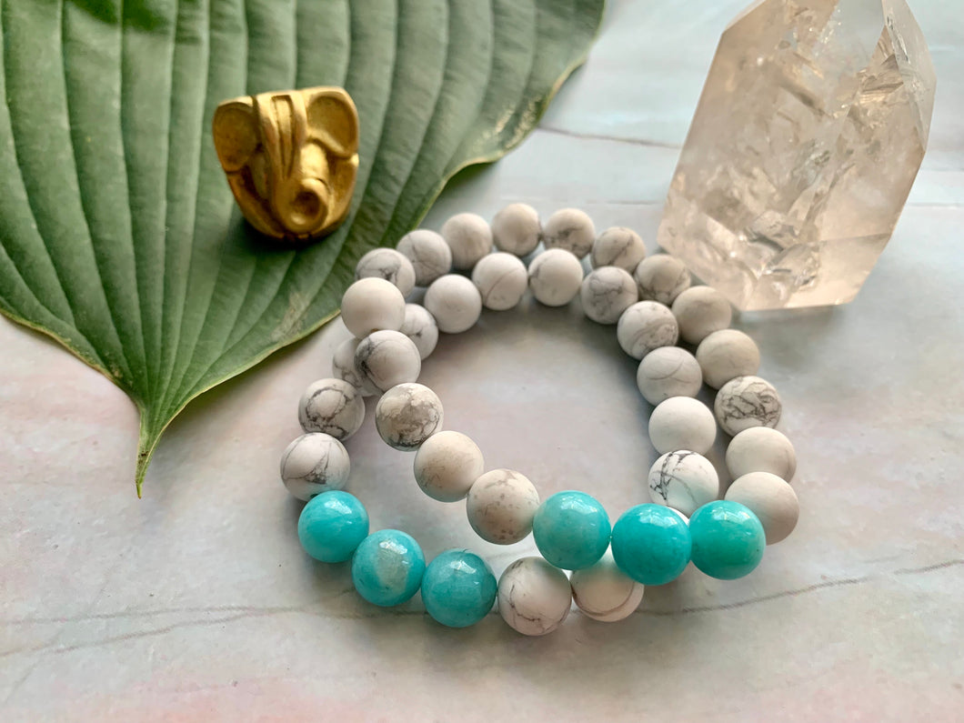Howlite & Amazonite Healing Crystal Gemstone Bracelet